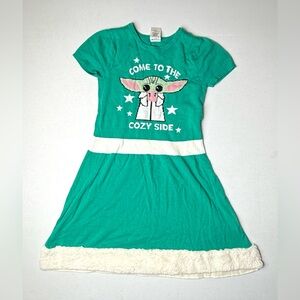 Disneys Star Wars Girls Large 10 -‎ 12 Baby Yoda Green Sweater Dress Holiday